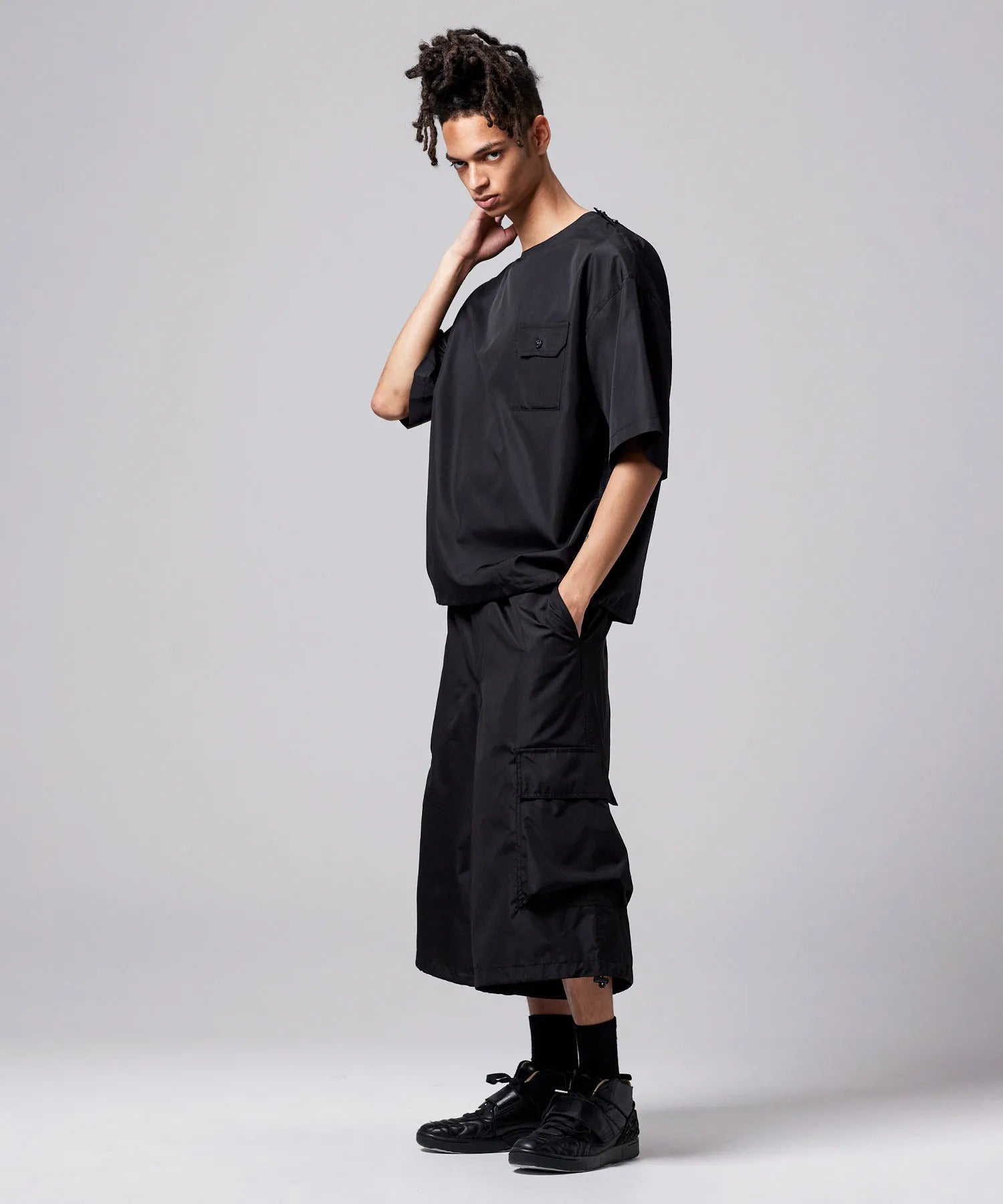 26SS_TAION-032NDKLML-1_BLACK_M002