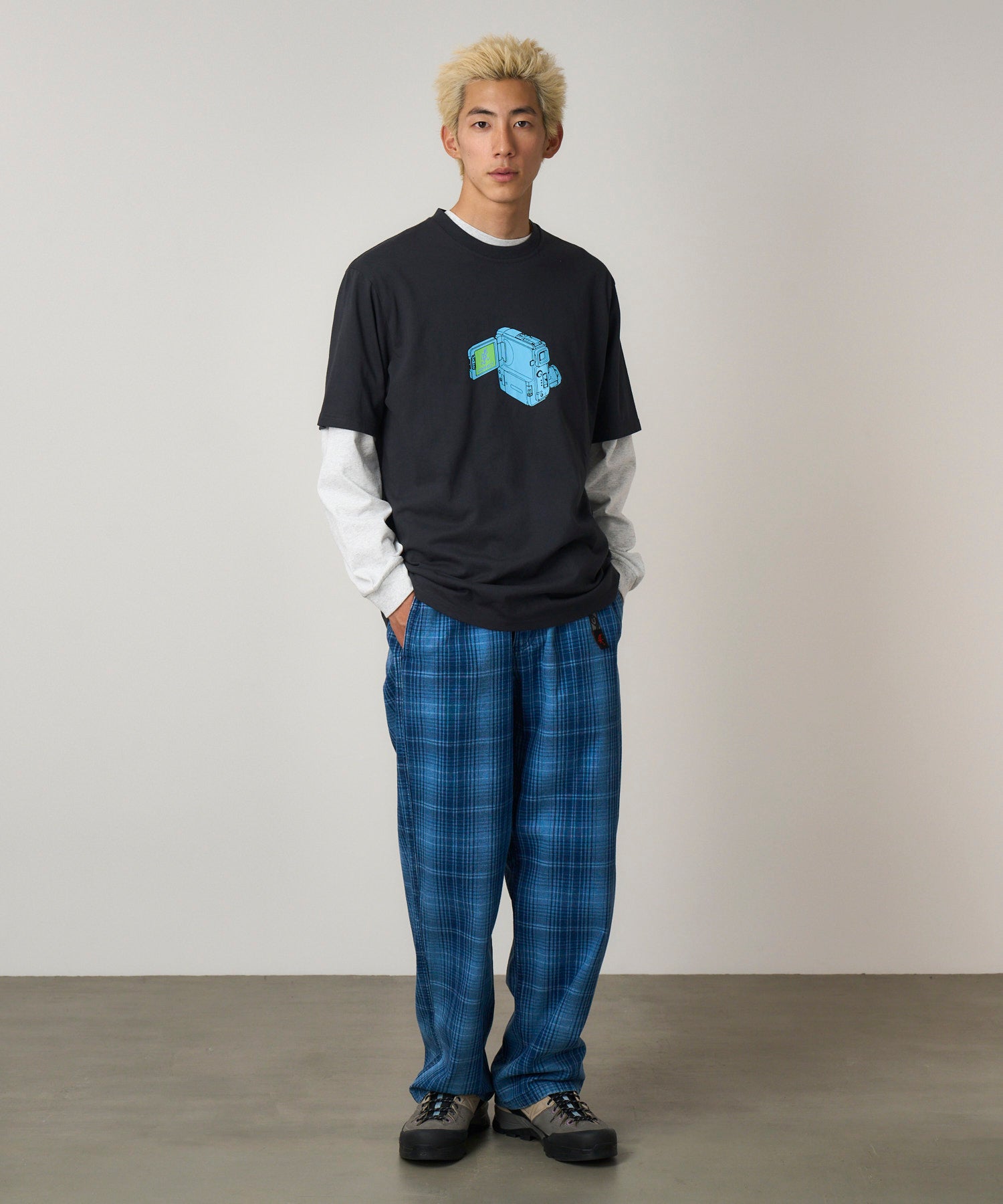 G5FM-P076_INDIGOCHECKEREDPLAID_fitting_M1