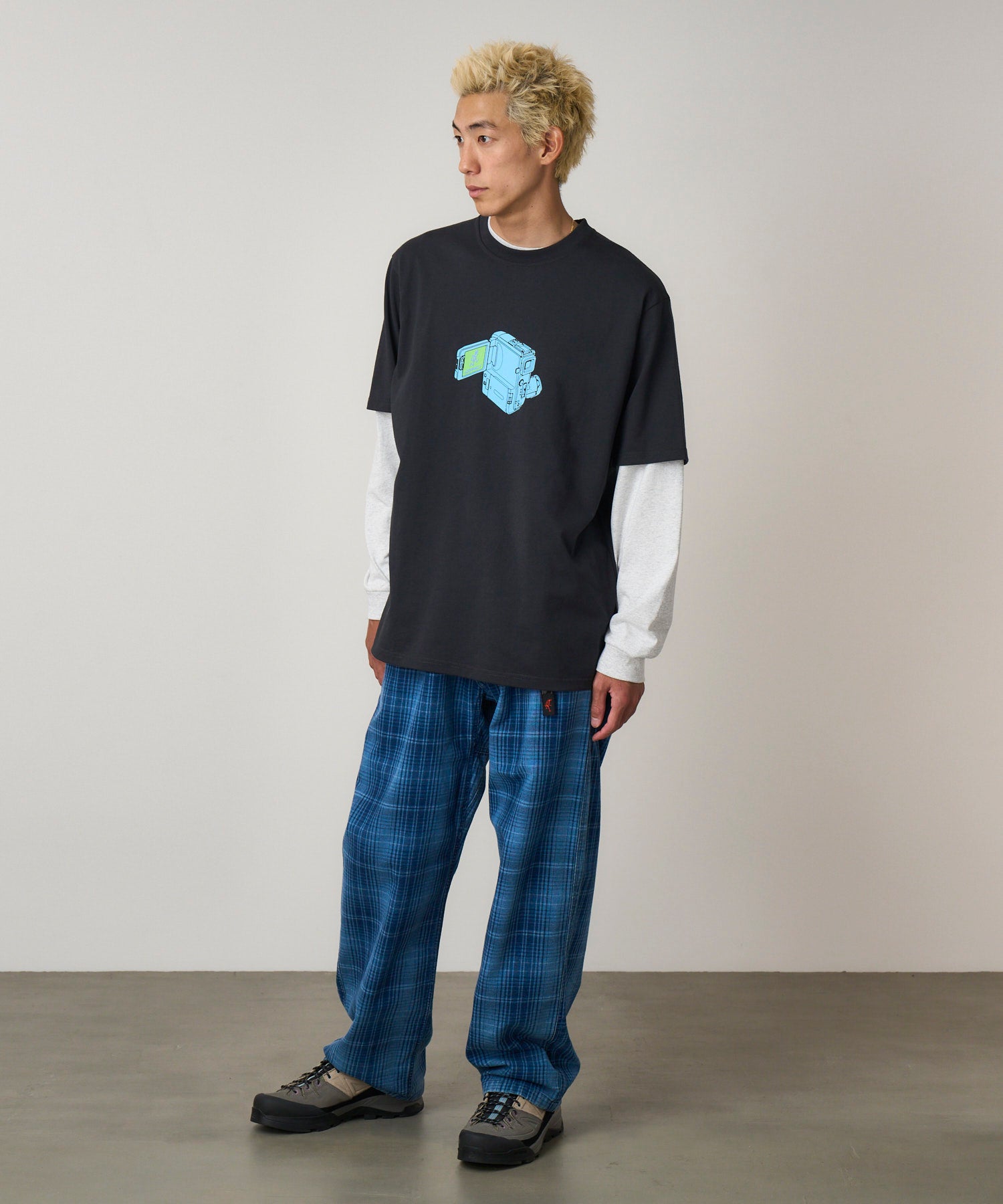 G5FM-P076_INDIGOCHECKEREDPLAID_fitting_M2