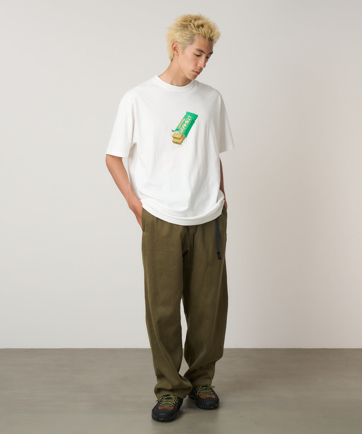 G5FU-T080_WHITE_fitting_U1