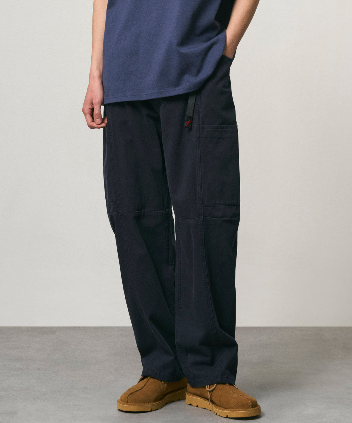 G5SM-P086_DOUBLENAVY_fitting_M1