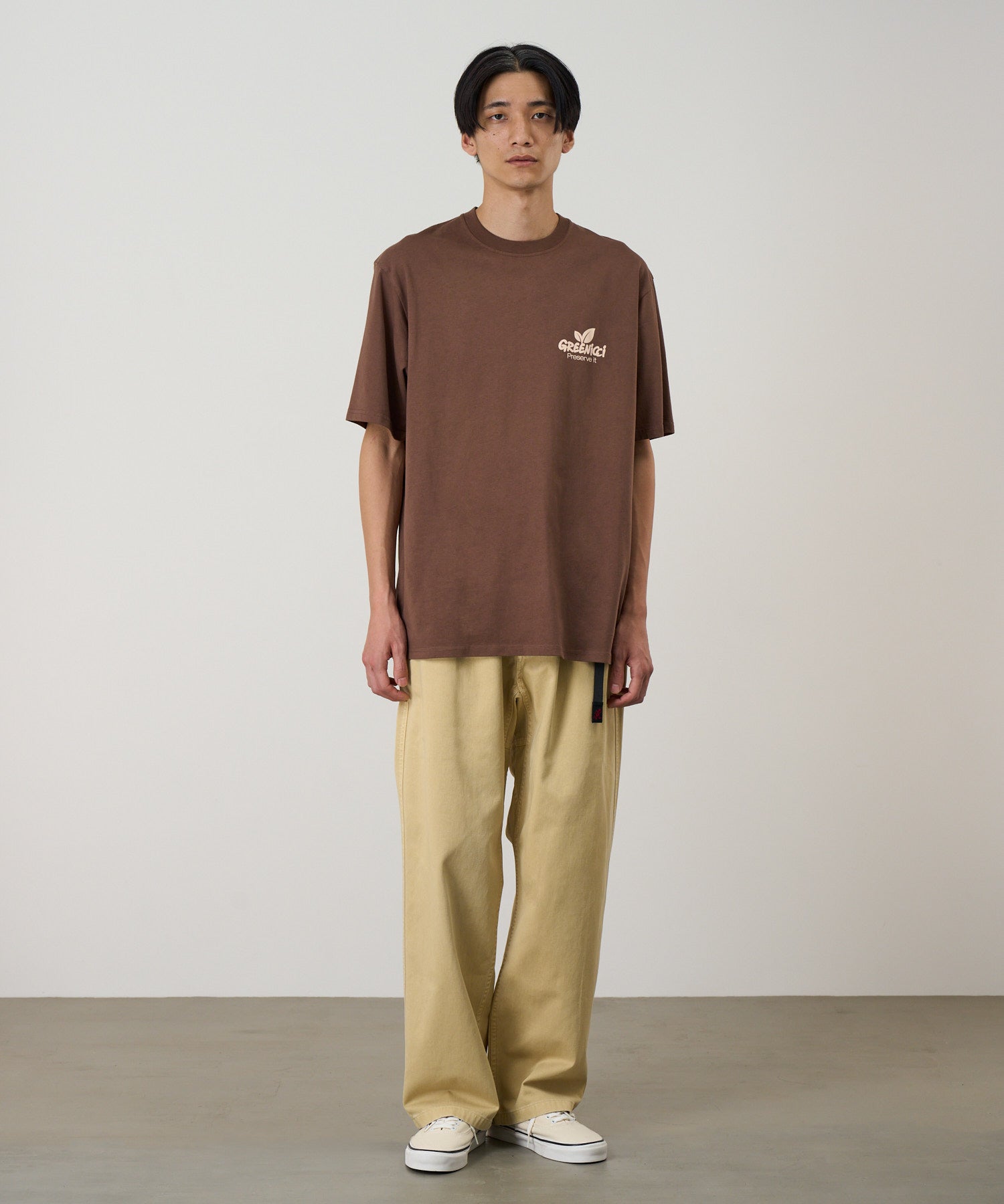 G6SM-P002-D_NATURALDYEDCHINO_fitting_M1
