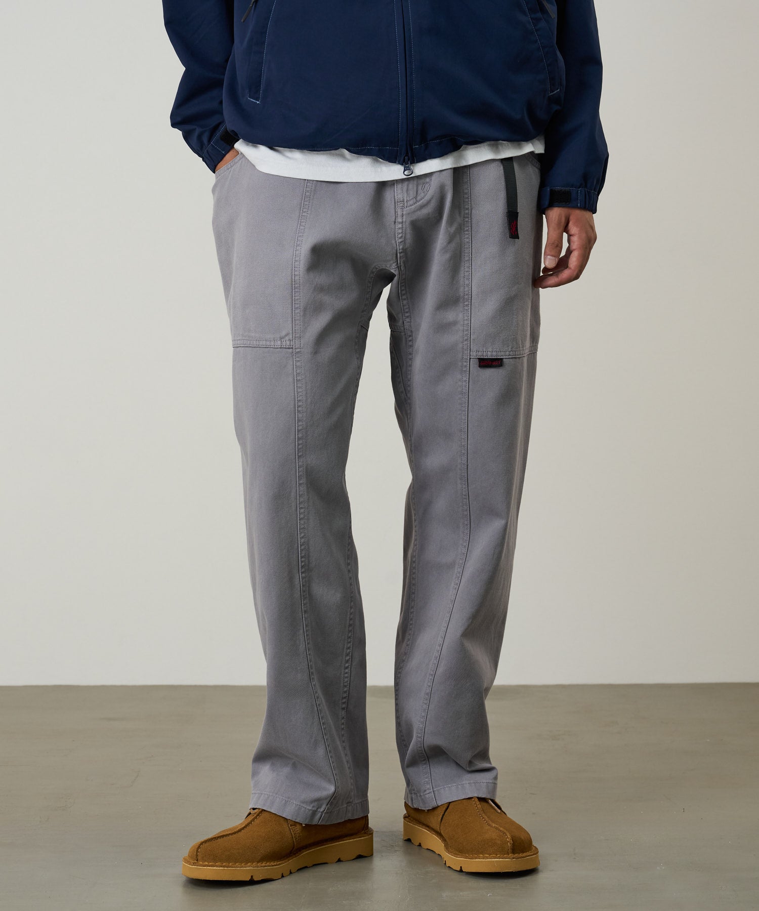 G6SM-P003-D_NATURALDYEDGREY_fitting_M4