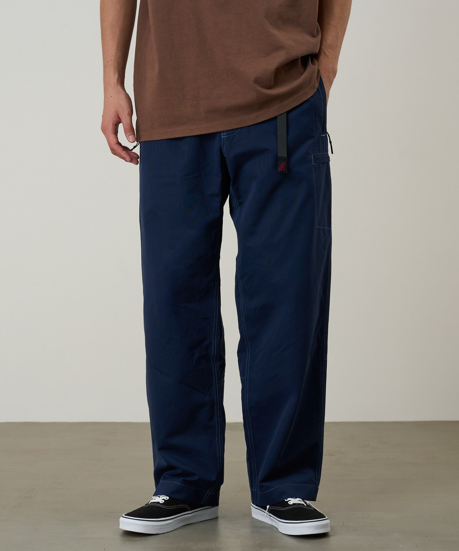 G6SM-P044_DARKNAVY_fitting_M2