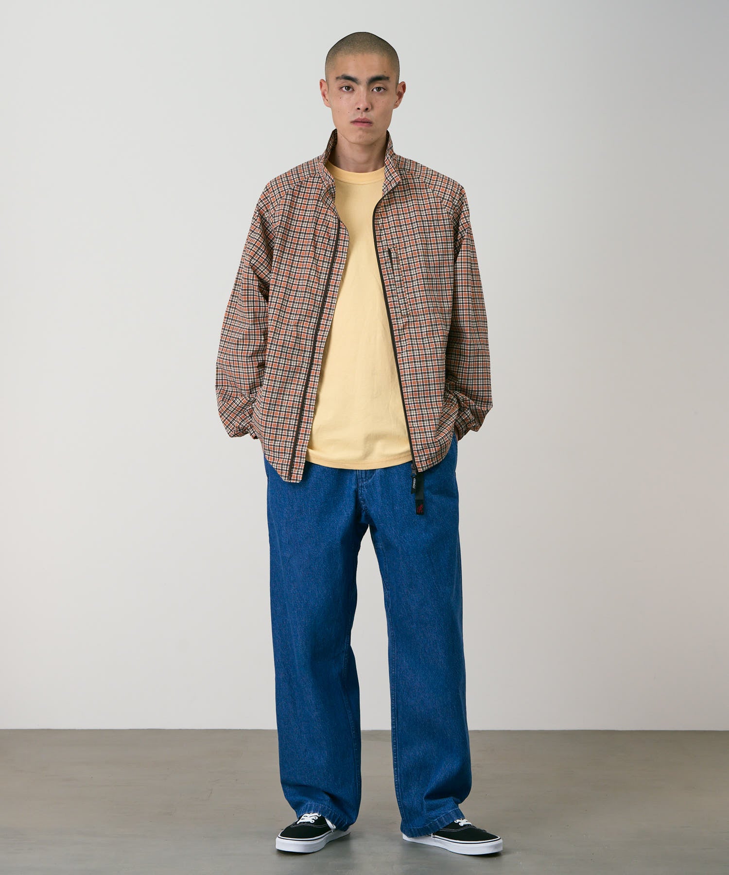 G6SM-P086_LIGHTWASH_fitting_M1