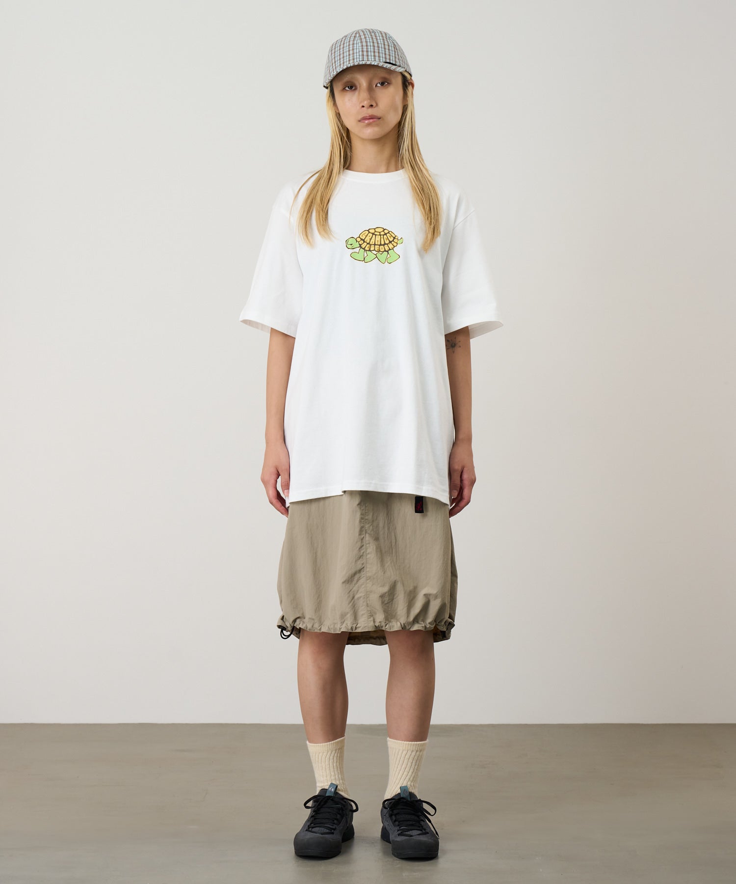 G6SU-T109_WHITE_fitting_W1