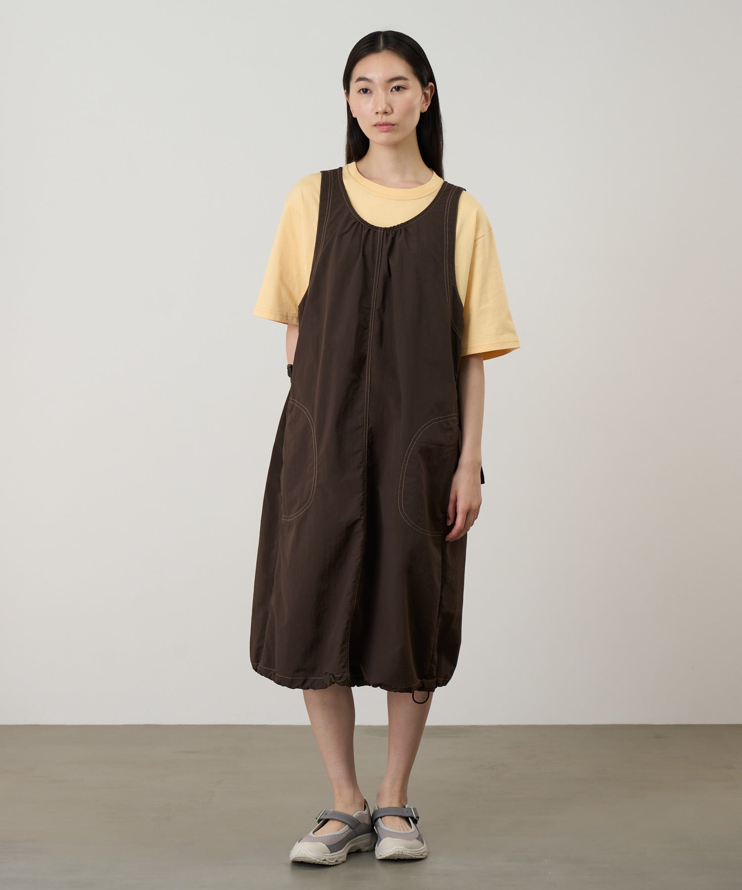 G6SW-J079_CHOCOLATE_fitting_W1