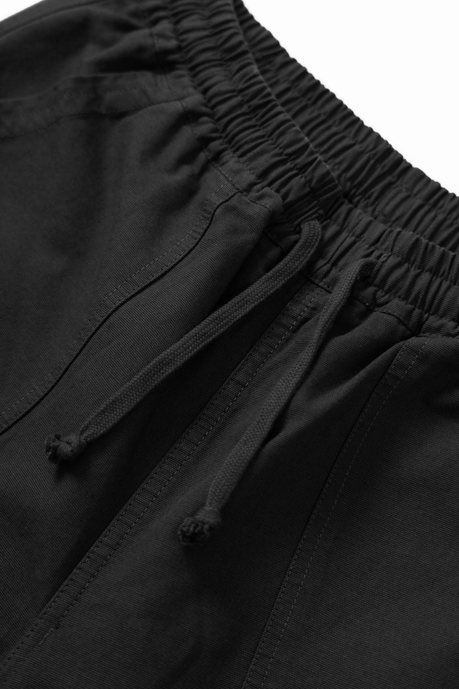 SW018-ChefShorts-Canvas-Black-3-Web