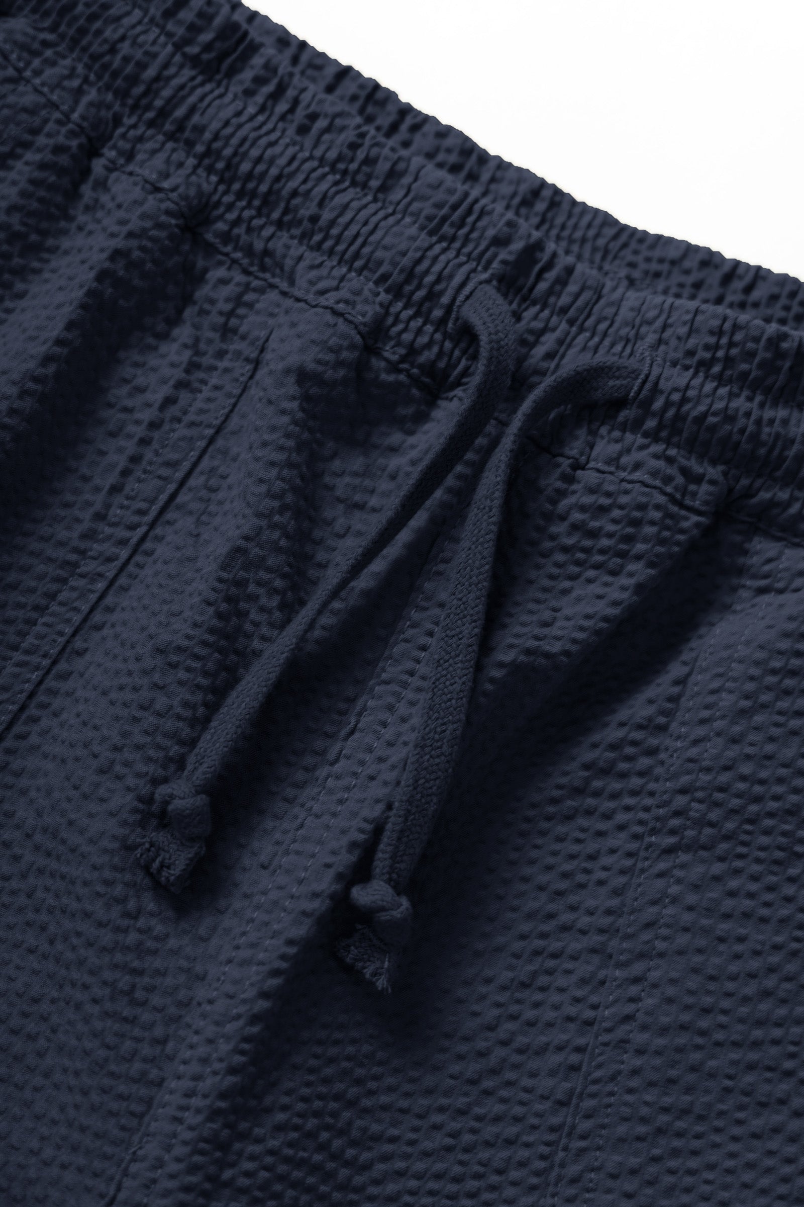 SW212-SeersuckerChefShorts-DarkNavy-3