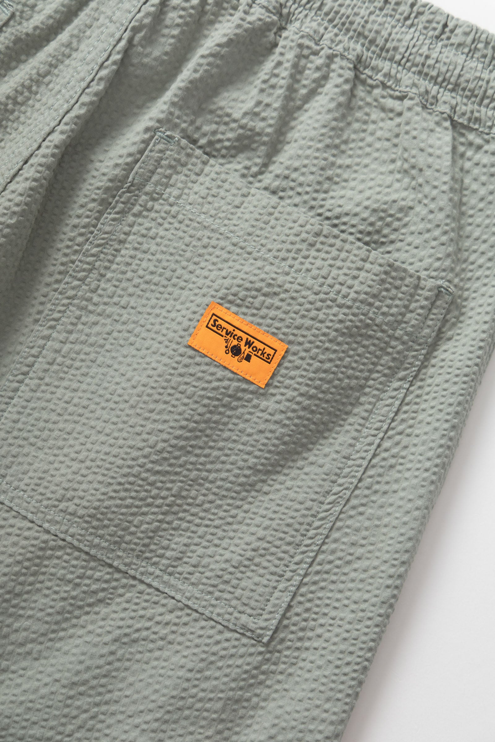 SW212-SeersuckerChefShorts-Sage-05