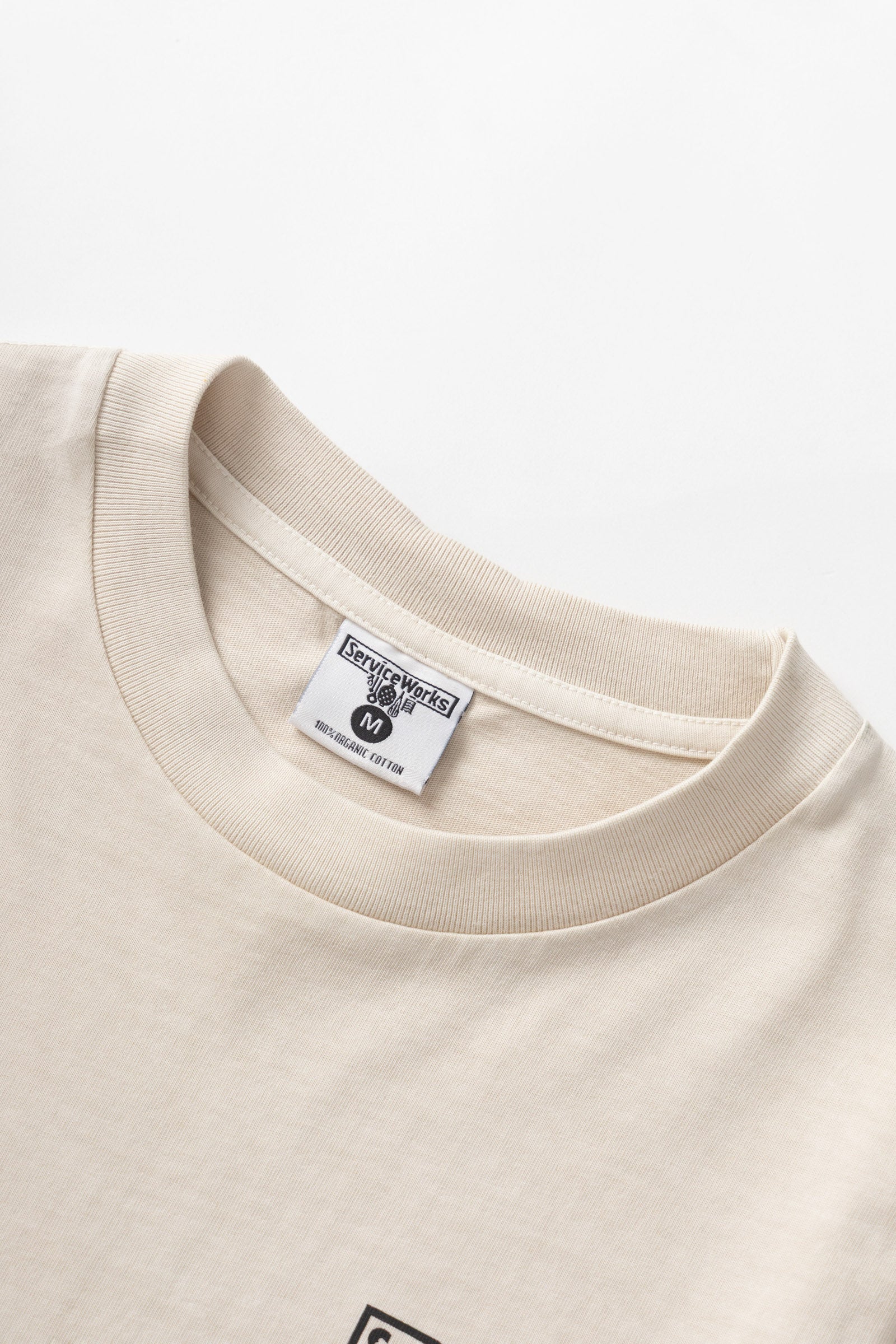 SW232-PigmentDyedTrademarkTee-Natural-03