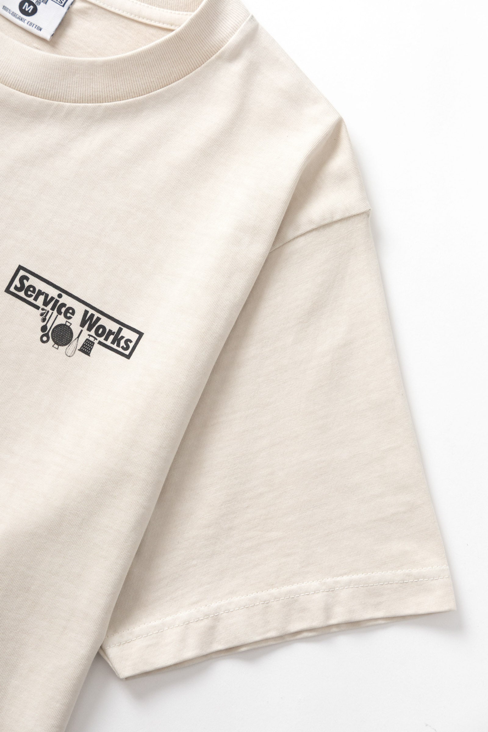 SW232-PigmentDyedTrademarkTee-Natural-04