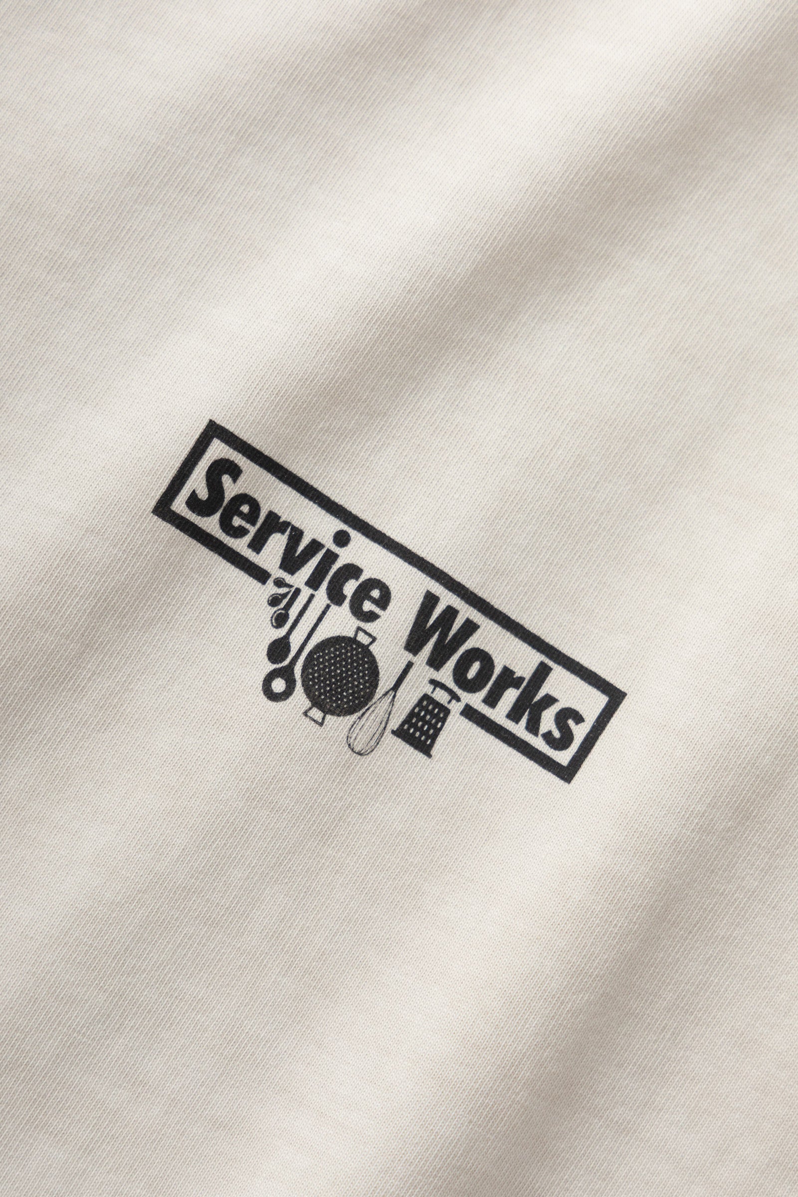 SW232-PigmentDyedTrademarkTee-Natural-05