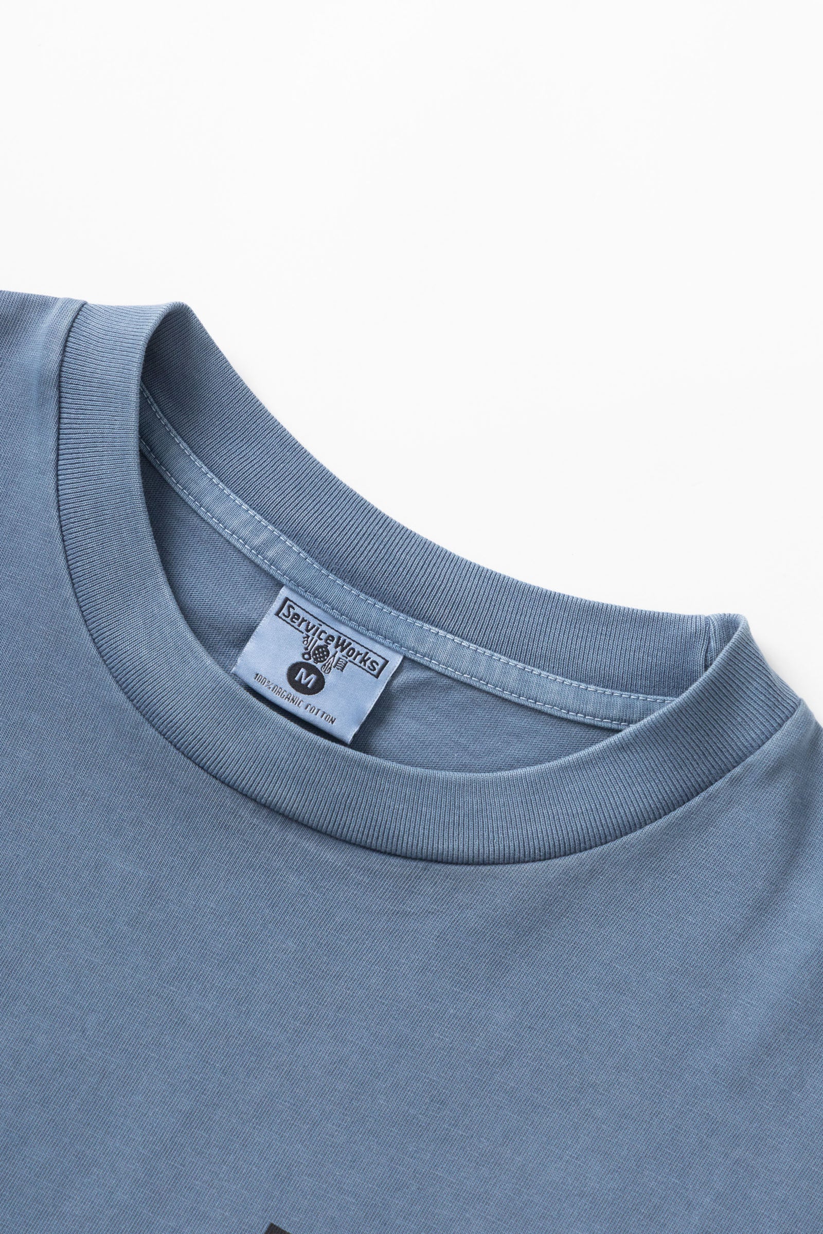 SW232-PigmentDyedTrademarkTee-Slate-05