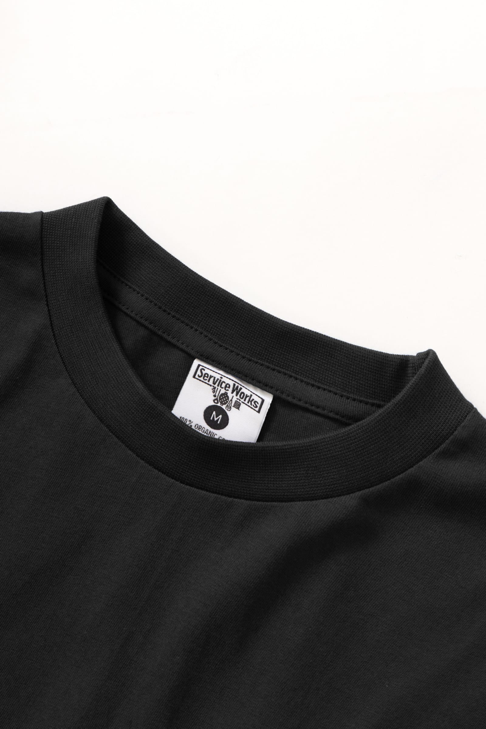 SW265-Trademark-Tee-Black-4