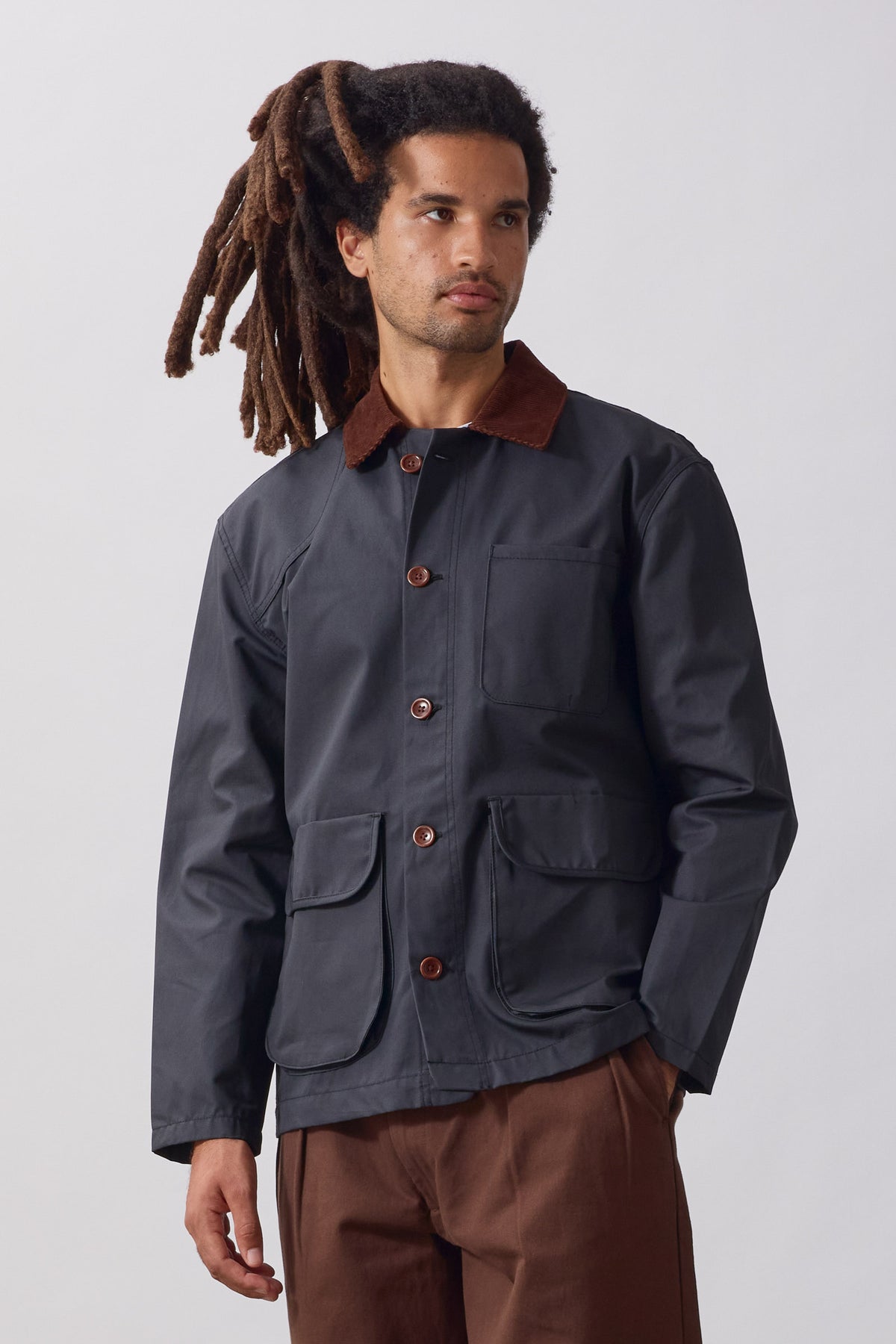 SW353-WaxedBarnCoat-Black-2-OnModel
