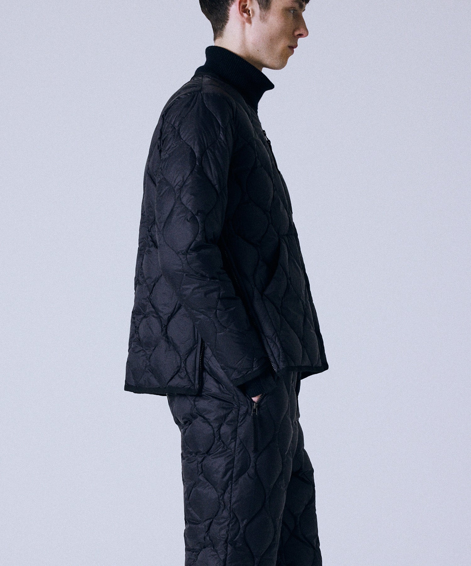 Taion Military V-Neck W-Zip Down Jacket Black soft shell