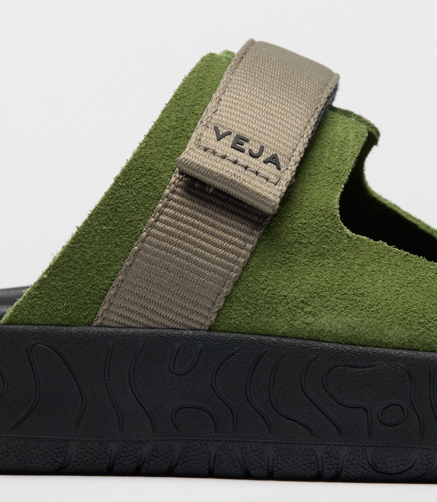 VEJA_AP3221037_back