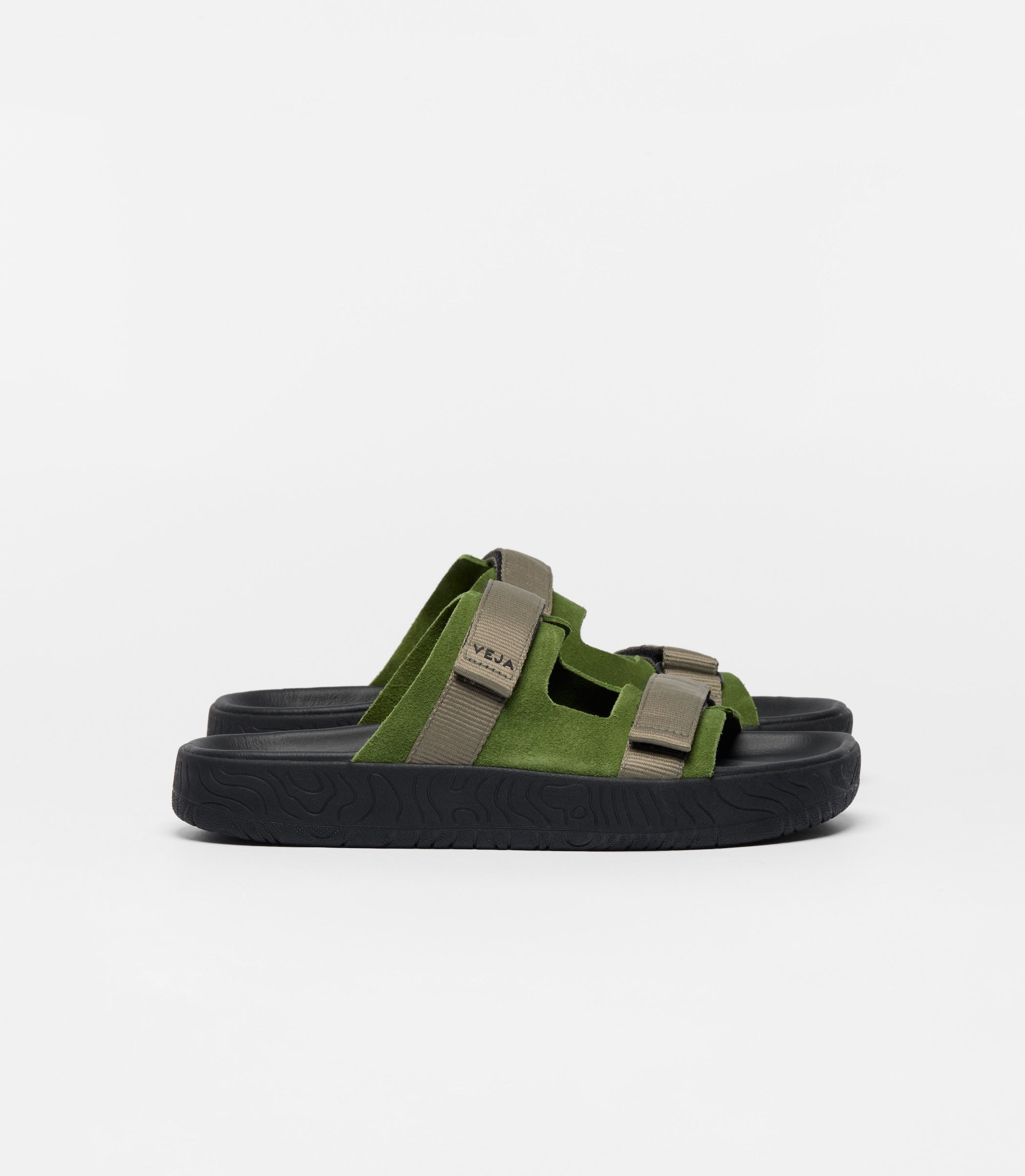 VEJA_AP3221037_lateral-1