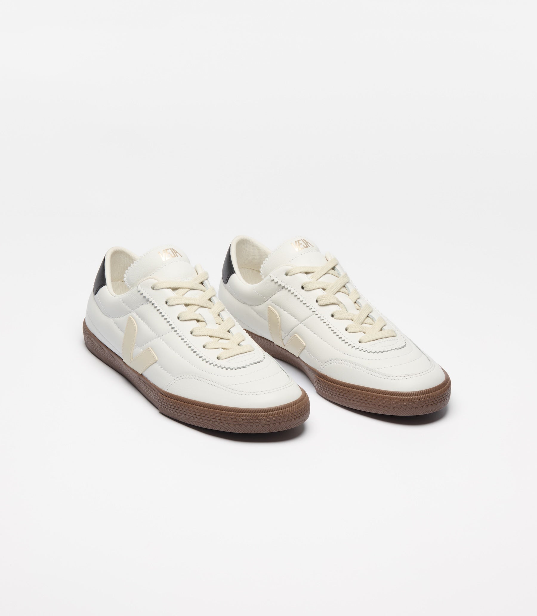 VEJA_FU2020896_top