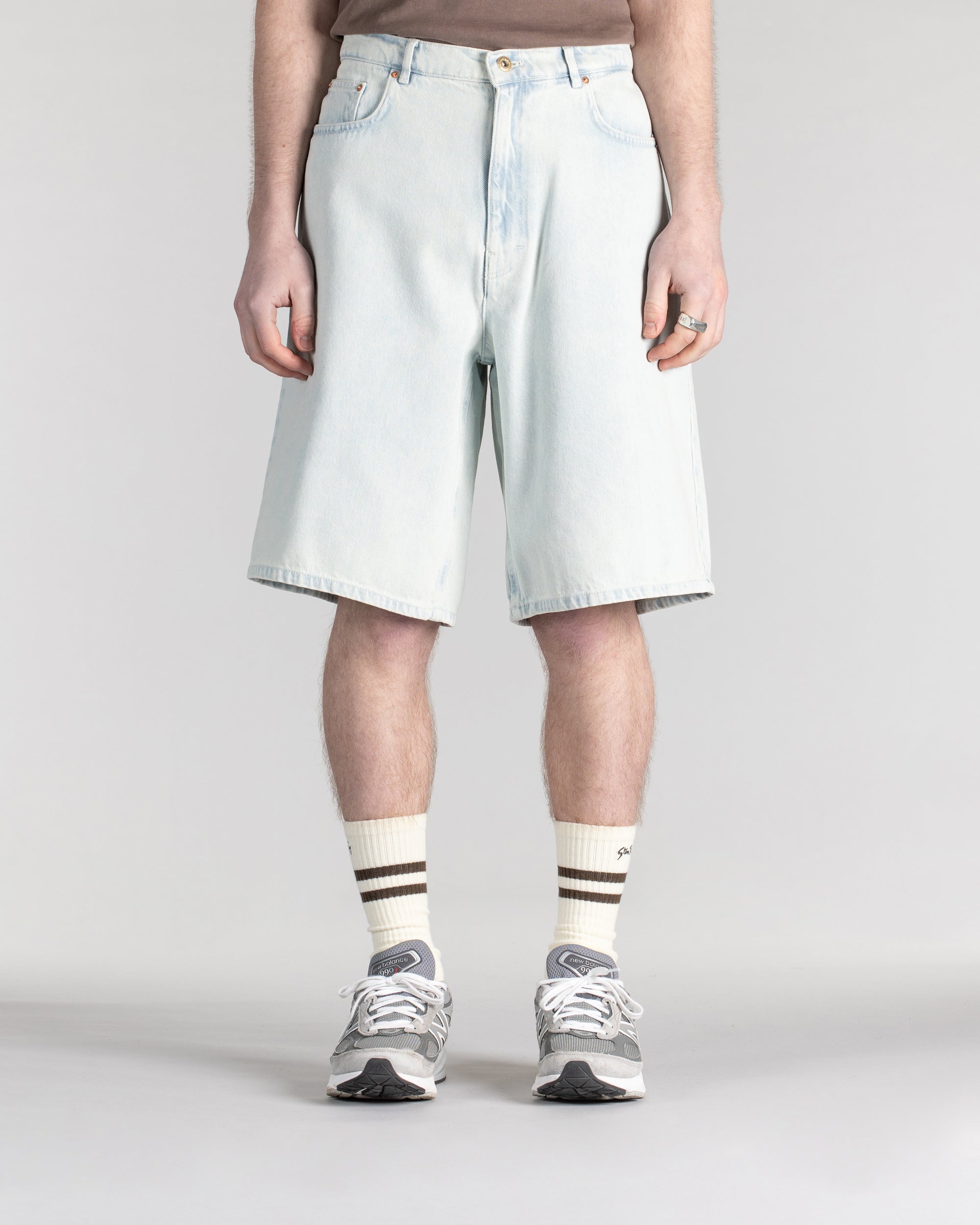 WIDE5SHORT_LITEBLUEDENIM-1