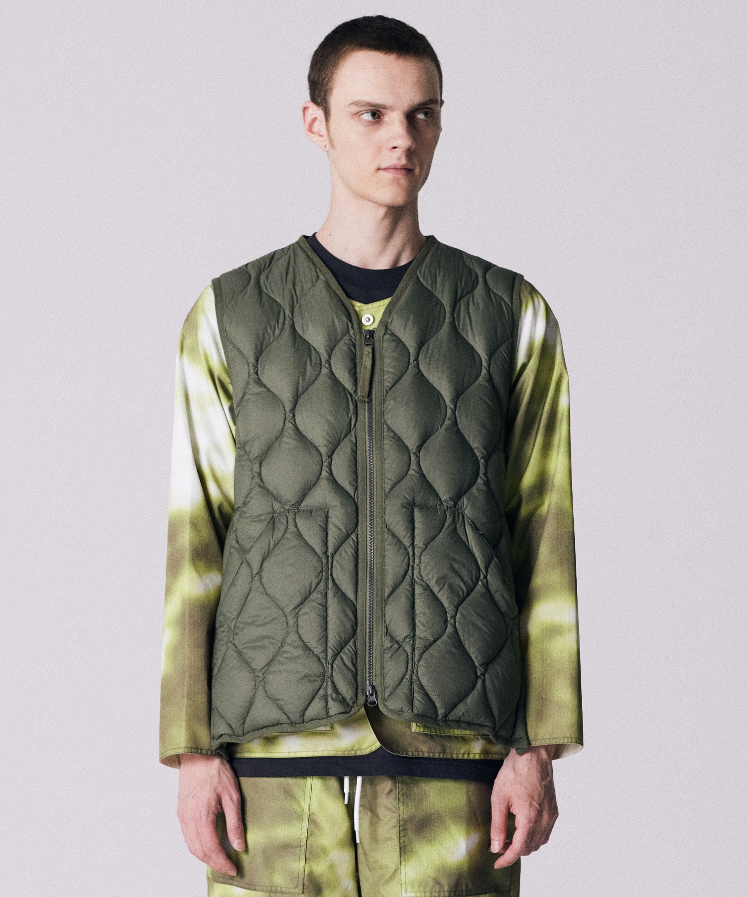 Taion Military V Neck W-Zip Down Vest in Olive – lightweight insulation, durable SOFT SHELL fabric & everyday comfort