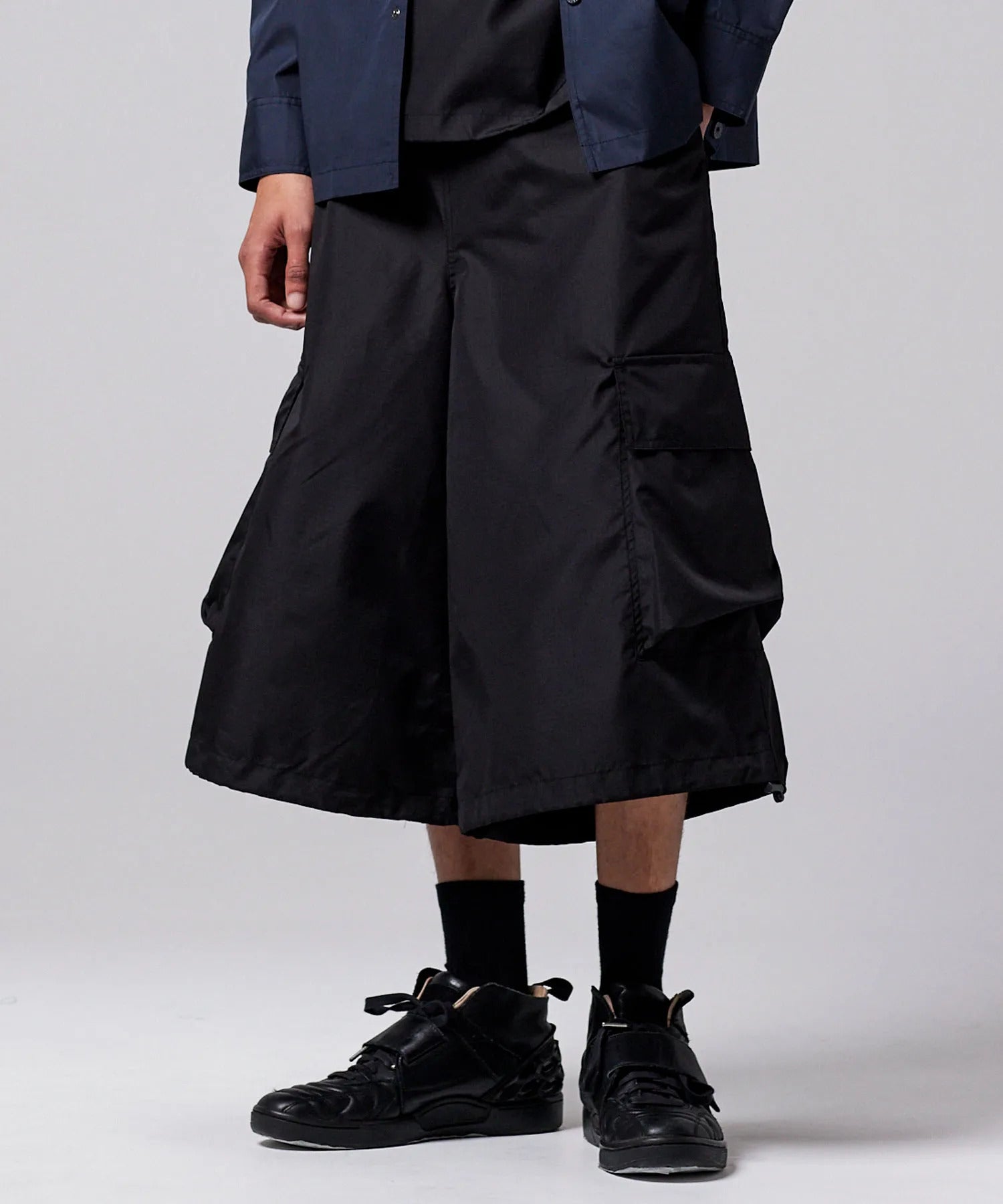 26SS_TAION-032NDKLML-1_BLACK_M005
