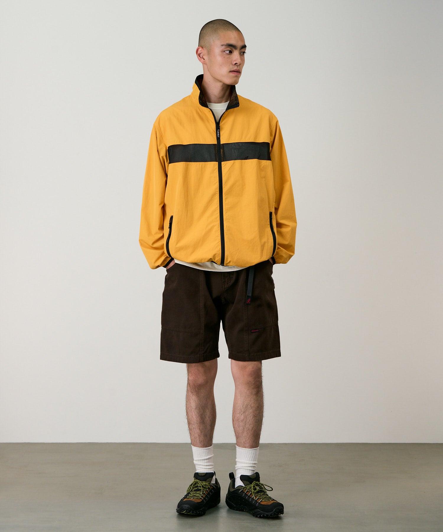 G104-OGT_CHOCOLATE_fitting_M1