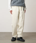 G202-OGT_GREIGE_fitting_W2