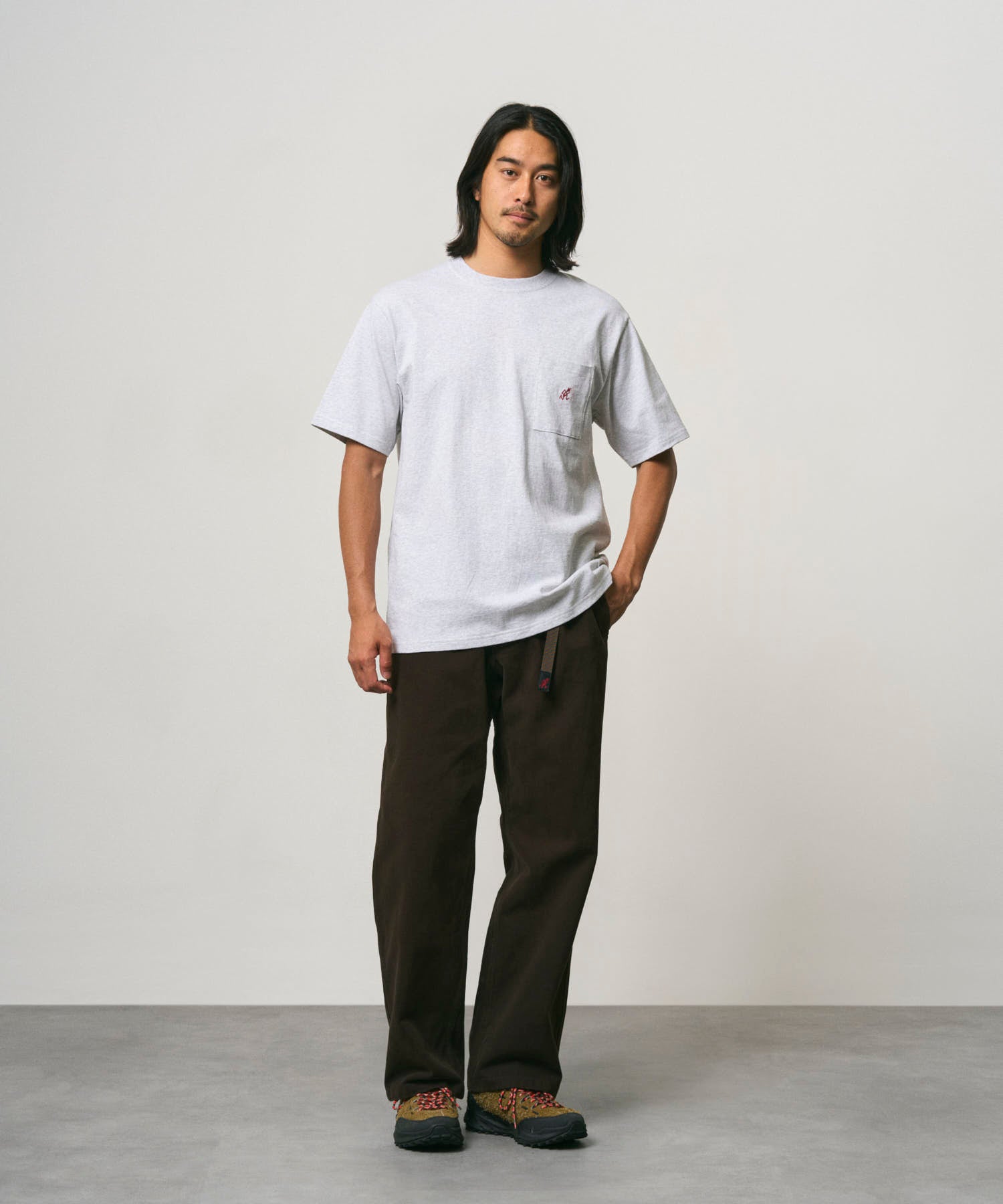 G304-OGJ_ASH-HEATHER_fitting_M2