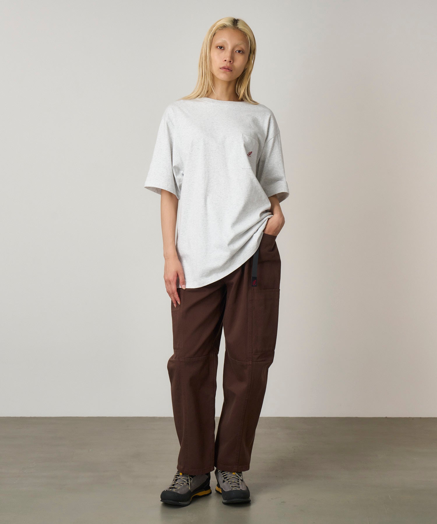 G304-OGJ_HEATHERASH_fitting_U1
