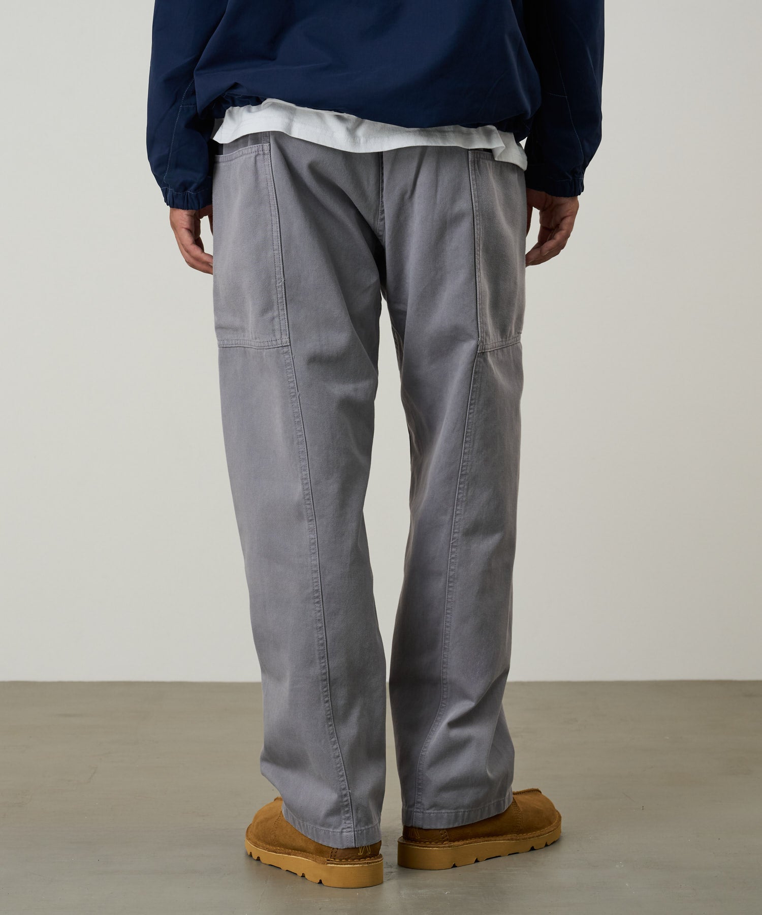 G6SM-P003-D_NATURALDYEDGREY_fitting_M5