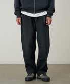 G6SM-P008_BLACK_fitting_M2