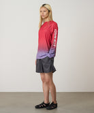 G6SU-J054_REDGRADIENT_fitting_W2
