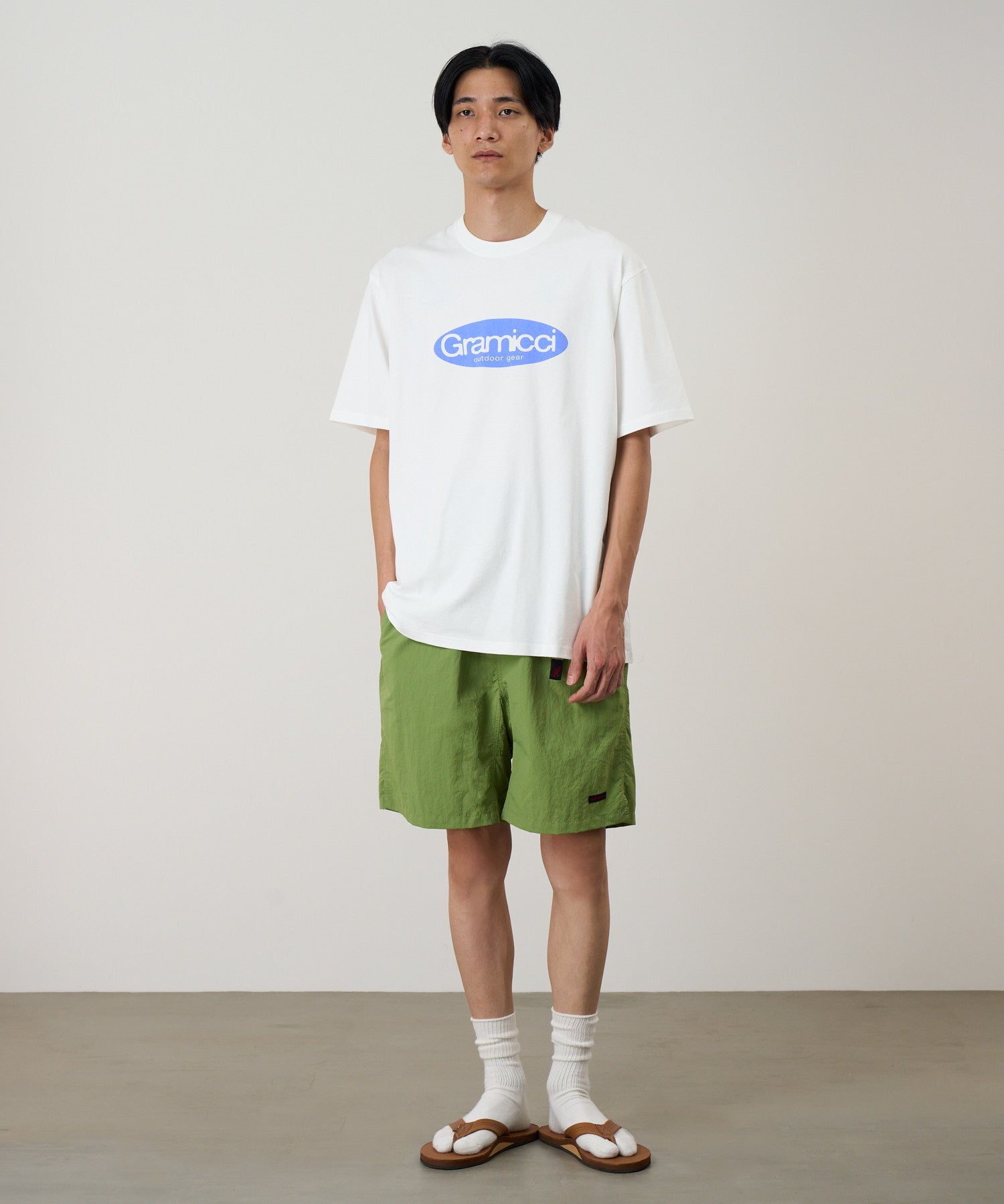 G6SU-T092_WHITE_fitting_M1