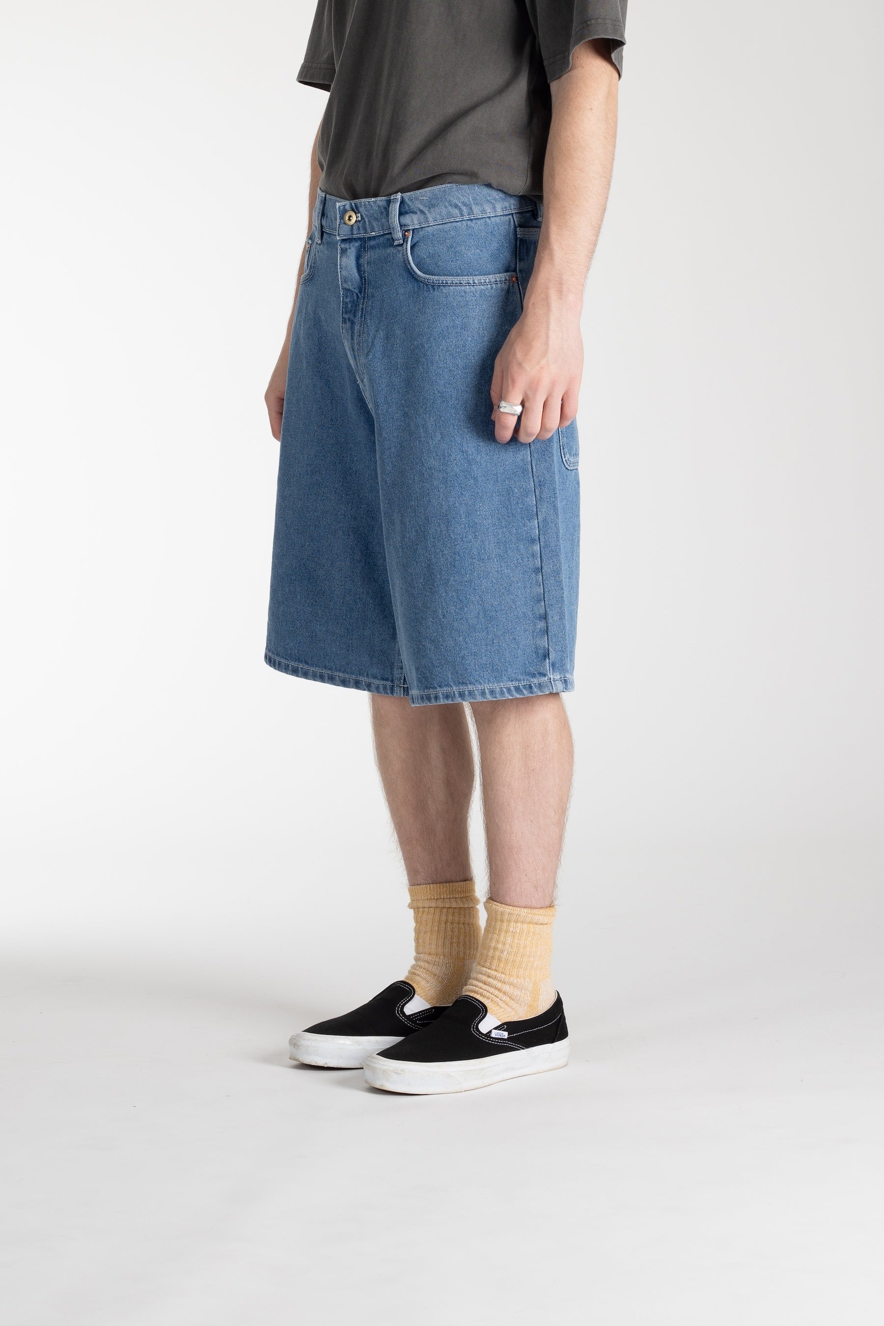 SS251084016-2