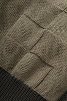 SW222-CheckPanelCardigan-Olive-04
