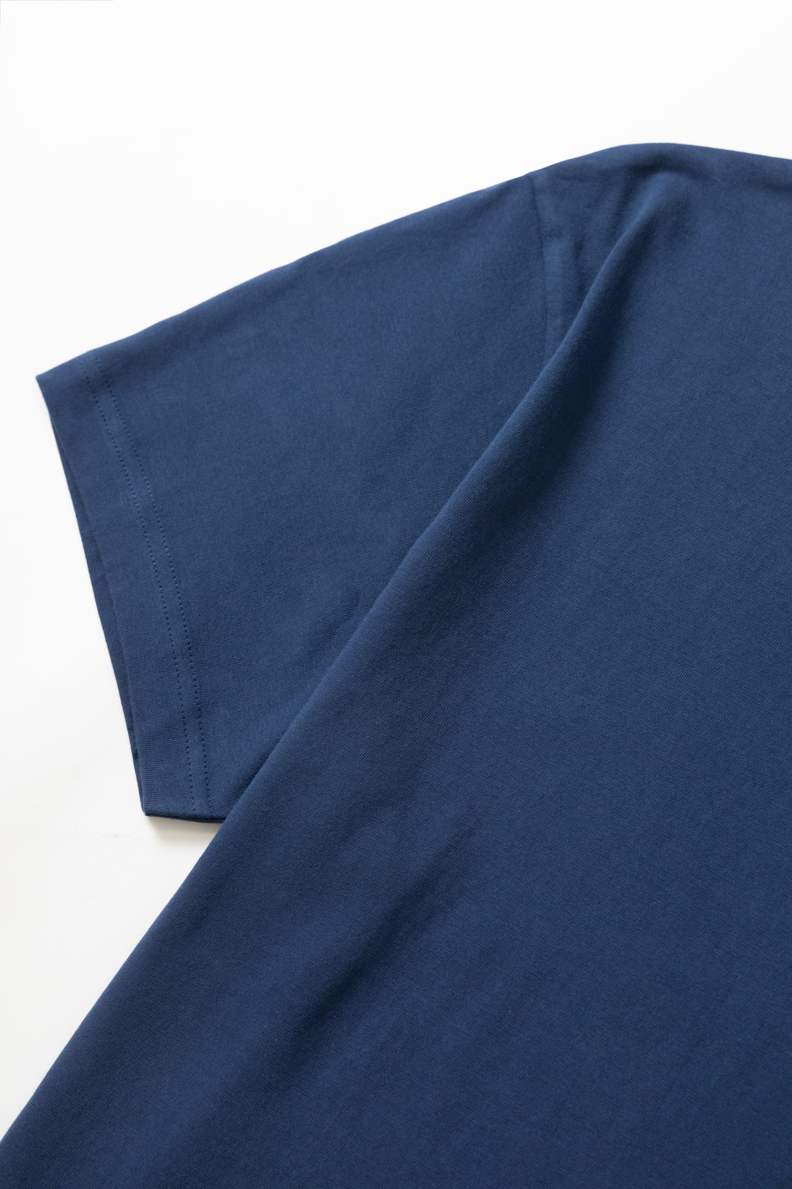 SW265-Trademark-Tee-Navy-3