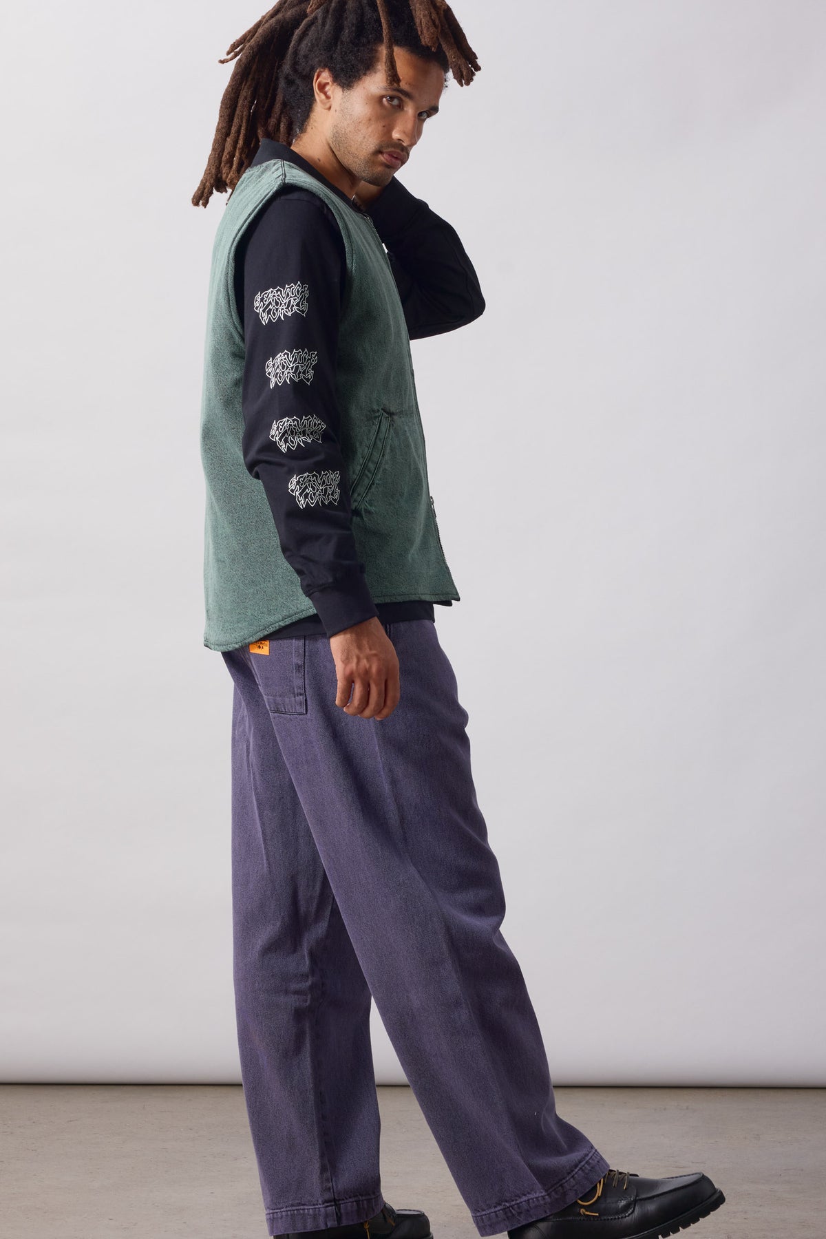 SW331-ODEasyChefPants-Mauve-3-OnModel