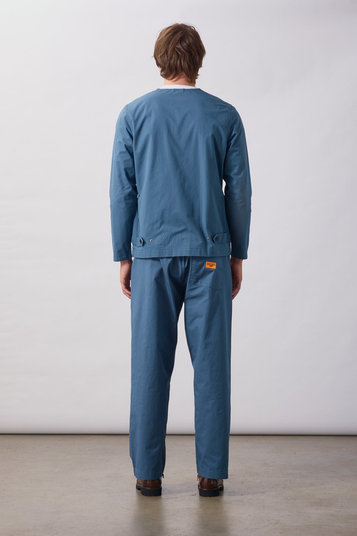 SW332-TechTwillEasyChefPants-Slate-1-OnModel