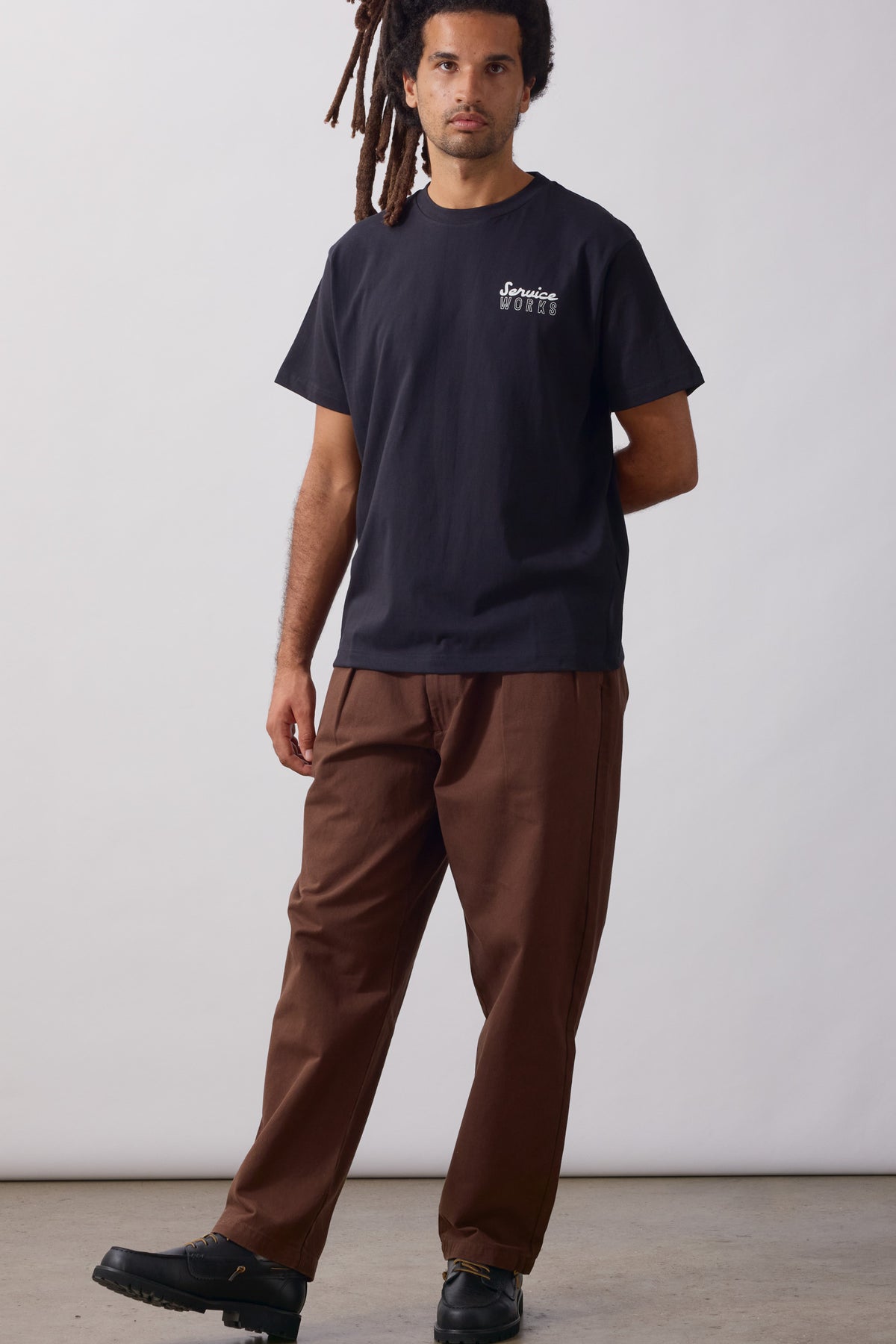 SW372-EatingAdventuresTee-Black-4-OnModel