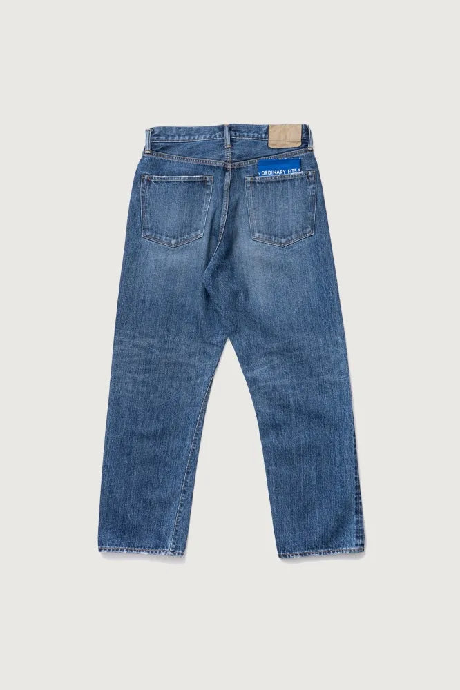 Type Loose Used wash denim jeans by Ordinary Fits back pocket view