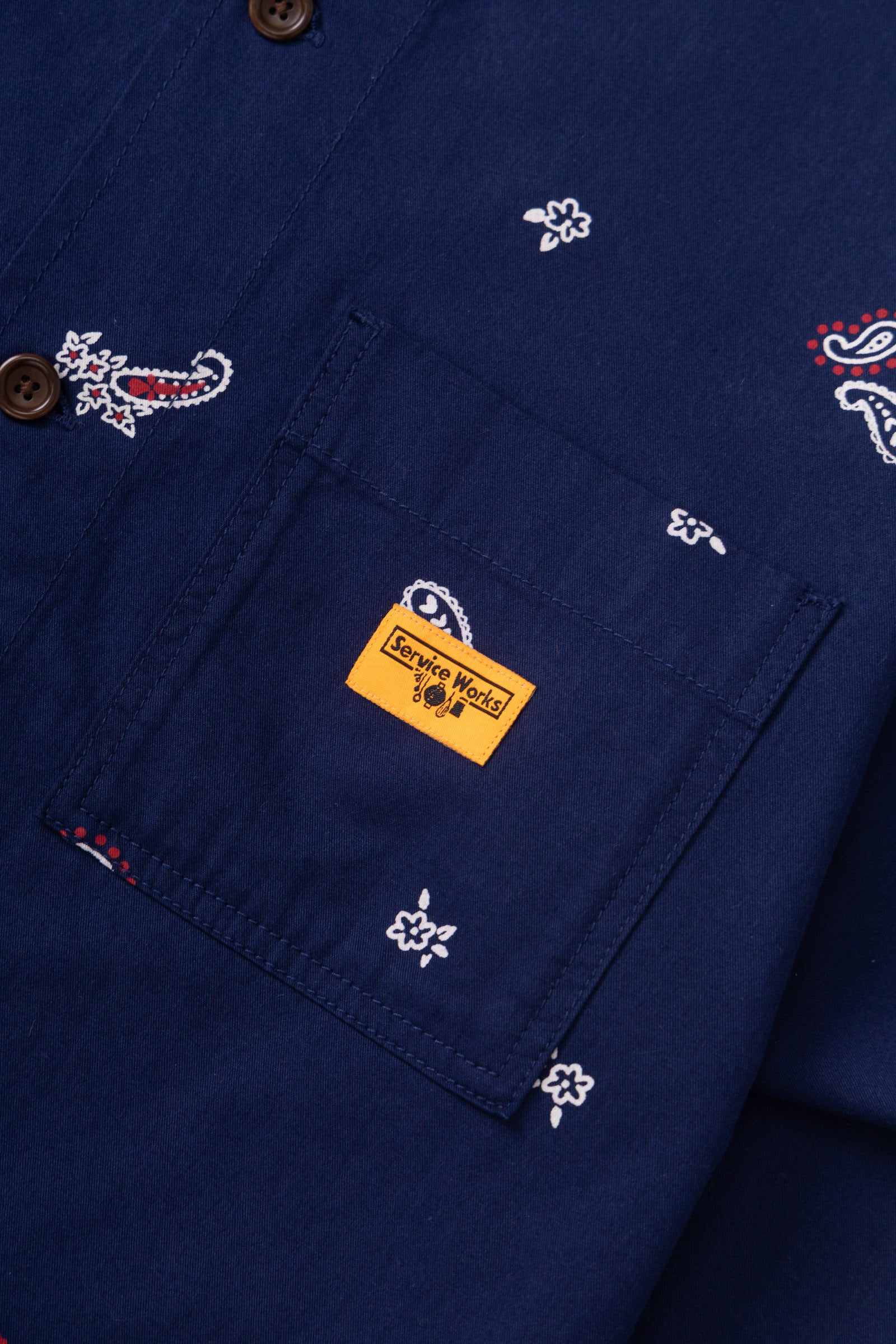 Royal paisley overshirt jacket fabric detail close-up in organic cotton