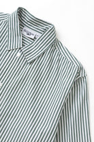 Poplin Stripe Waiter Shirt Forest – lifestyle worn organic cotton stripe shirt