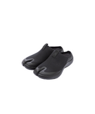 Tabi Mules Black split-toe knit mule shoes with lightweight tencel upper and cushioned Ortholite insole for modern everyday comfort.