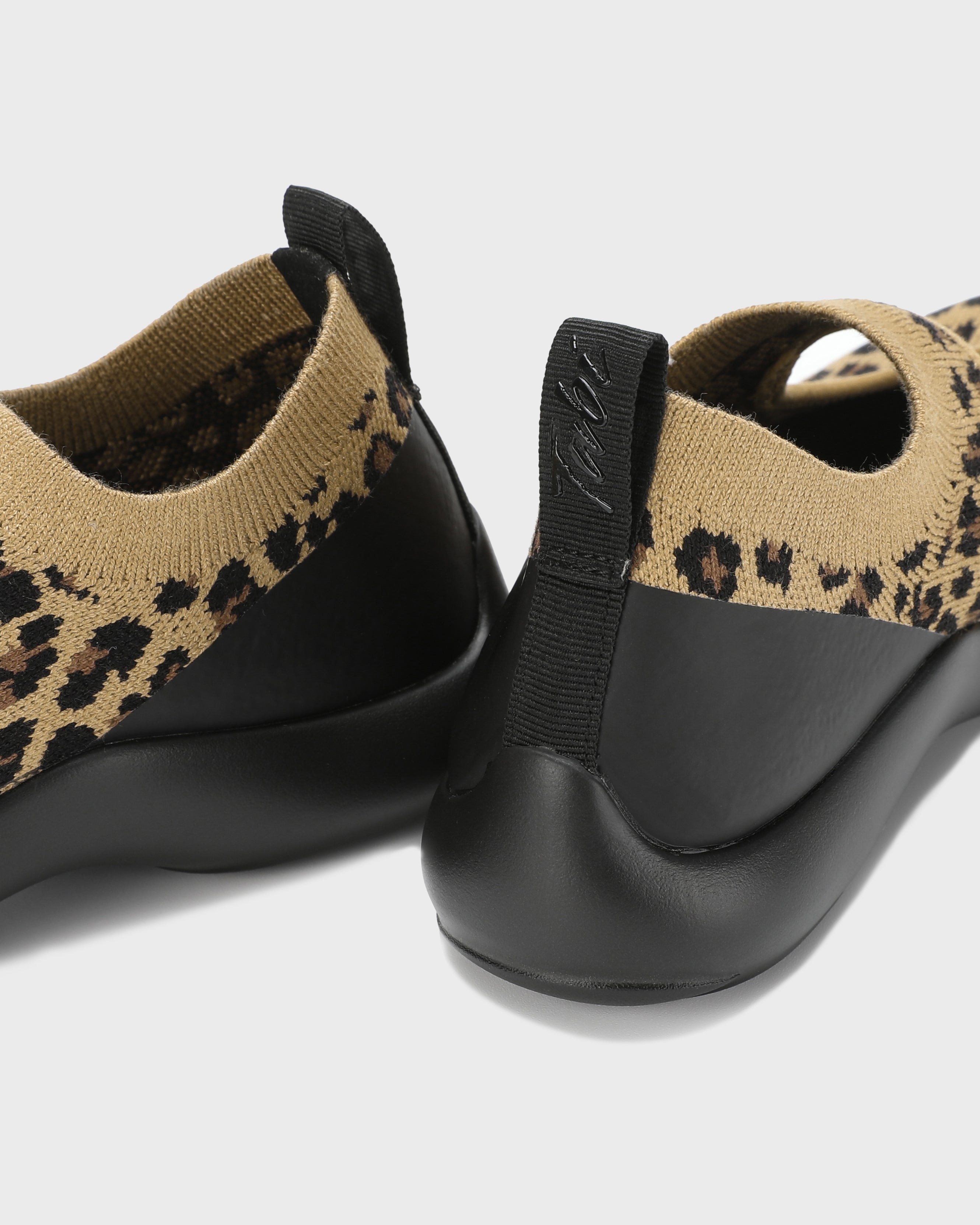 Close-up back view of Brown Leopard Tabi sandals showing the heel and upper detail