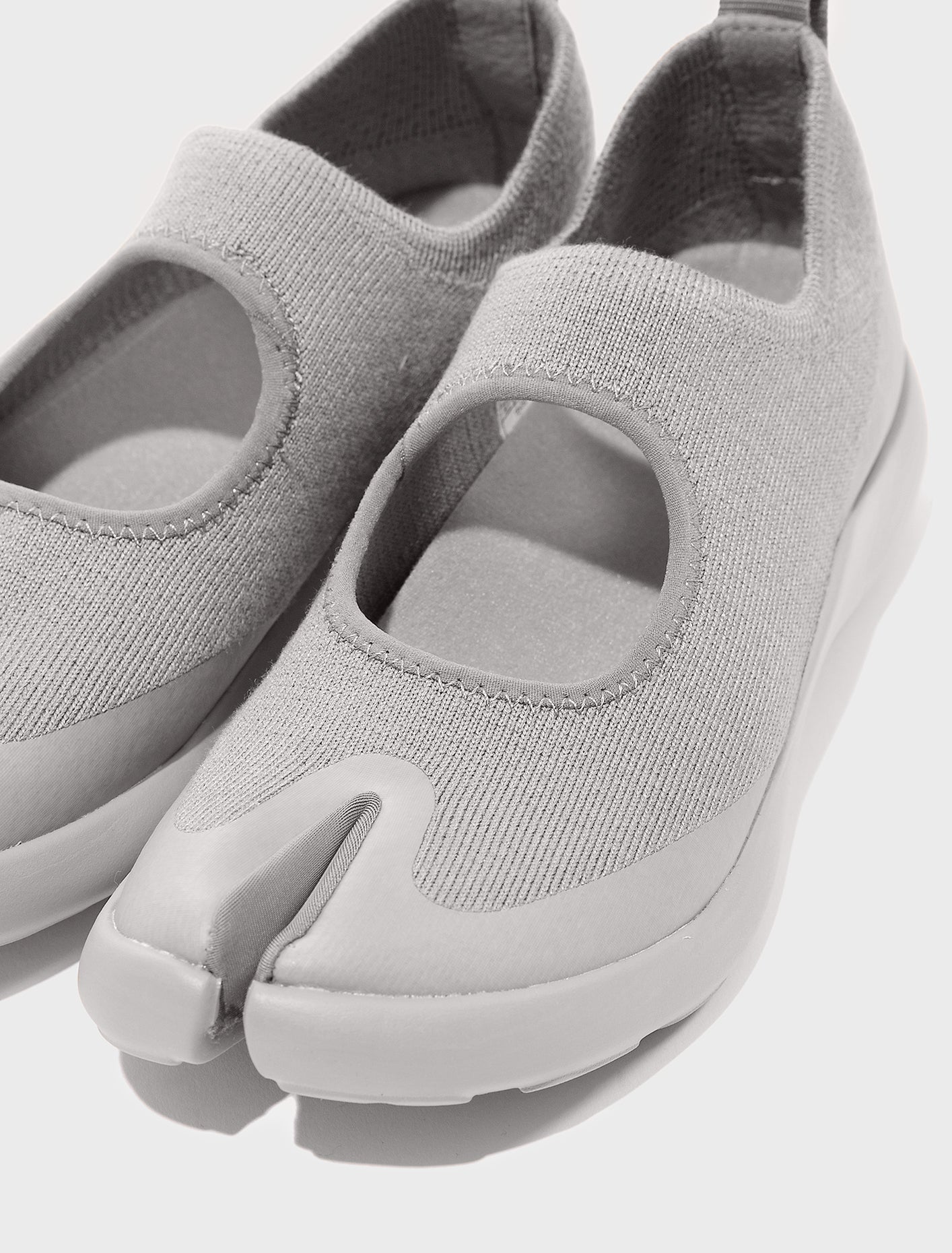 Front close-up of Tabi Sandal Grey split-toe knit sandals with soft tencel upper and cushioned Ortholite insole for comfort.