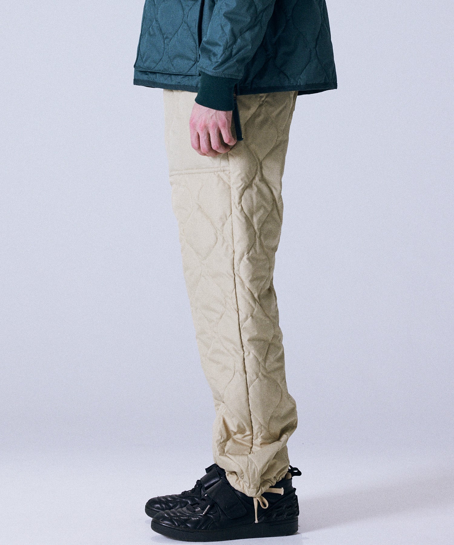 Taion Military Down Pants in Cream – warm insulated design, durable fabric & relaxed fit for all-day comfort